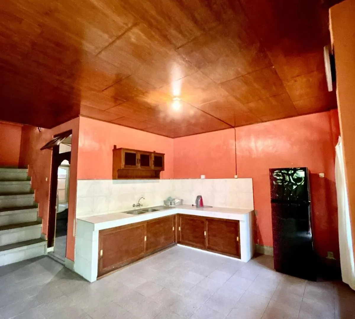 Nyoman Legian House Apartment